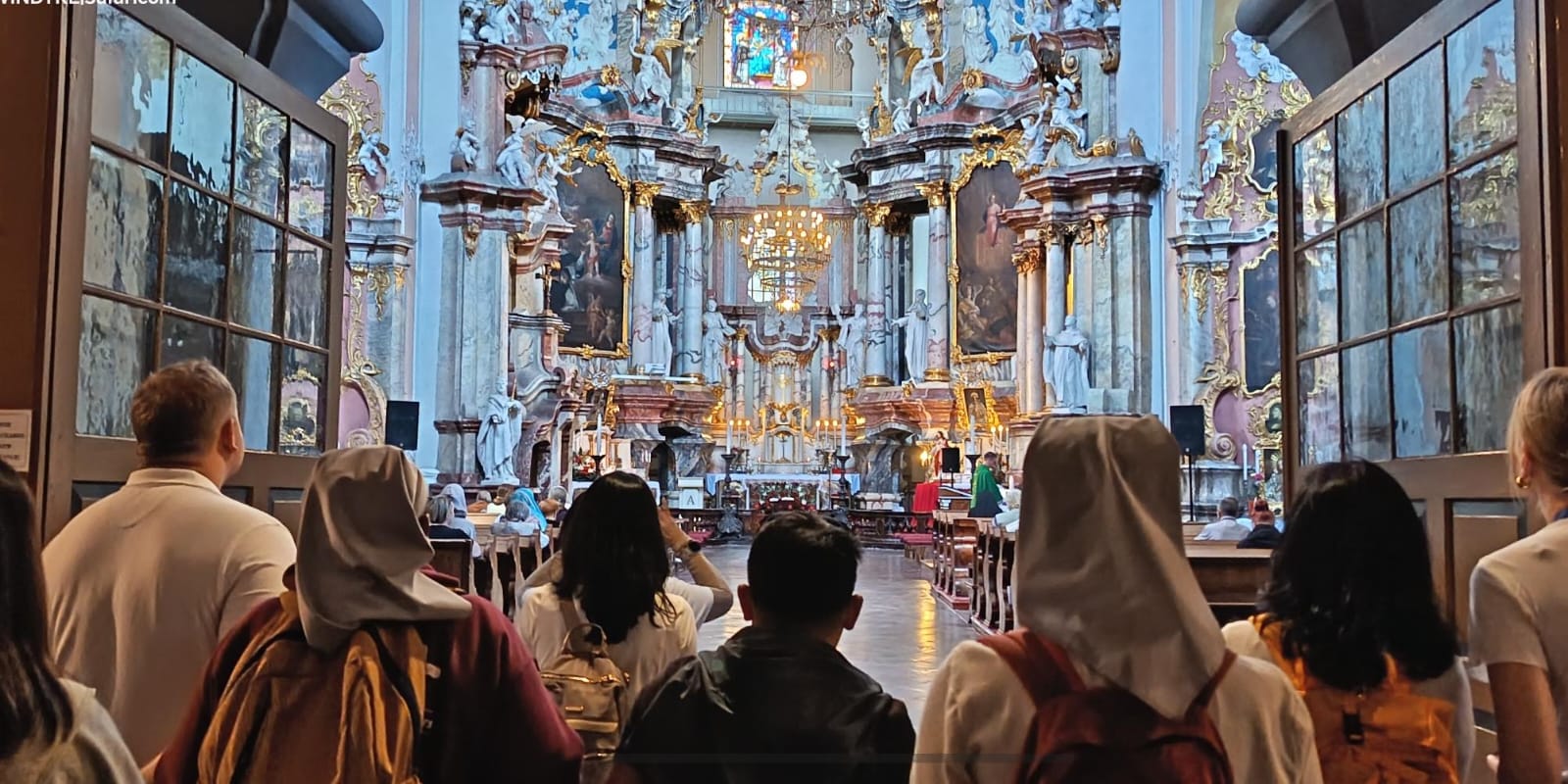 Vilnius: Sacred Places, Enduring Memories